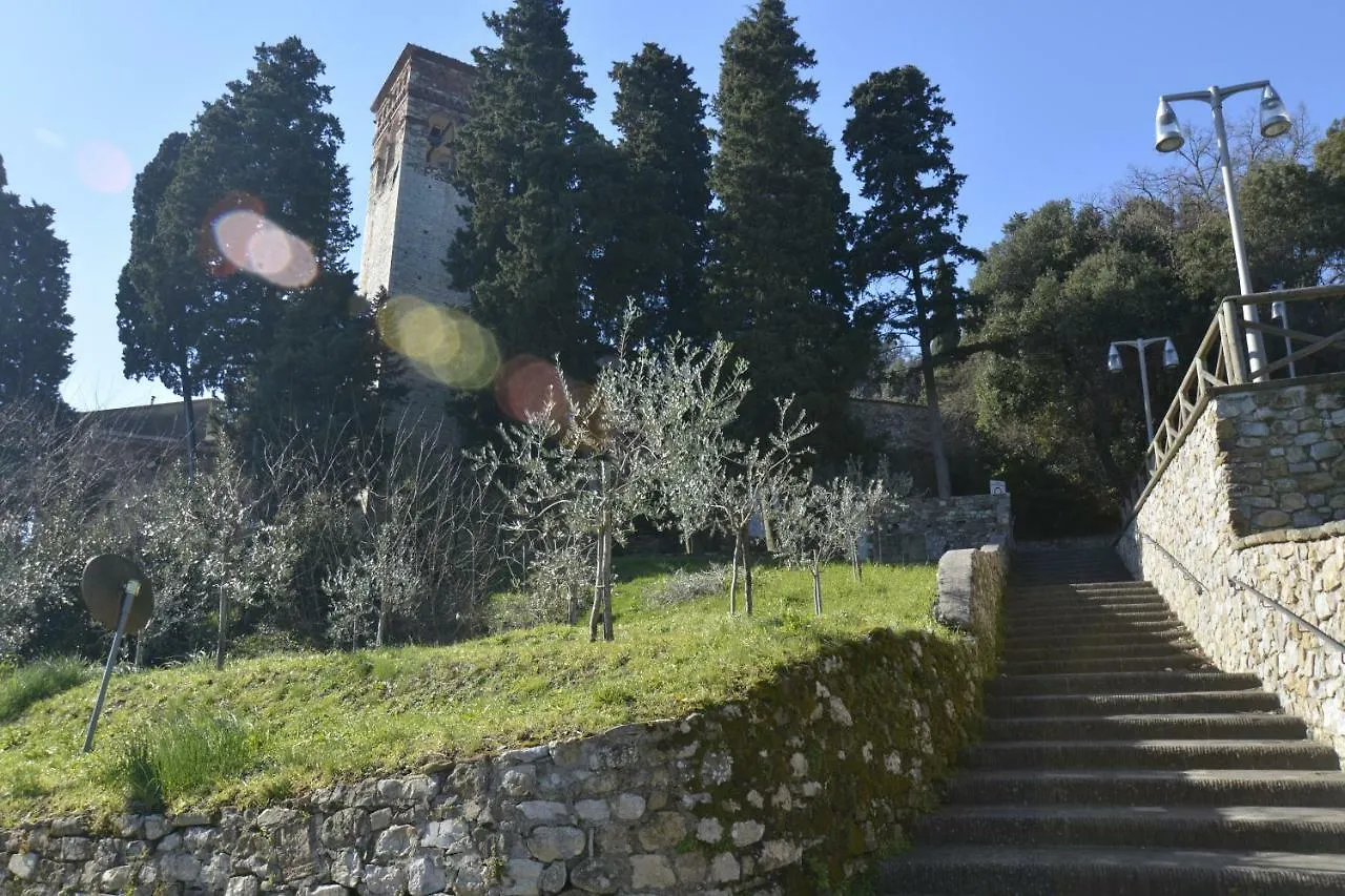 Borgo Della Rocca Bed & Breakfast Montemurlo